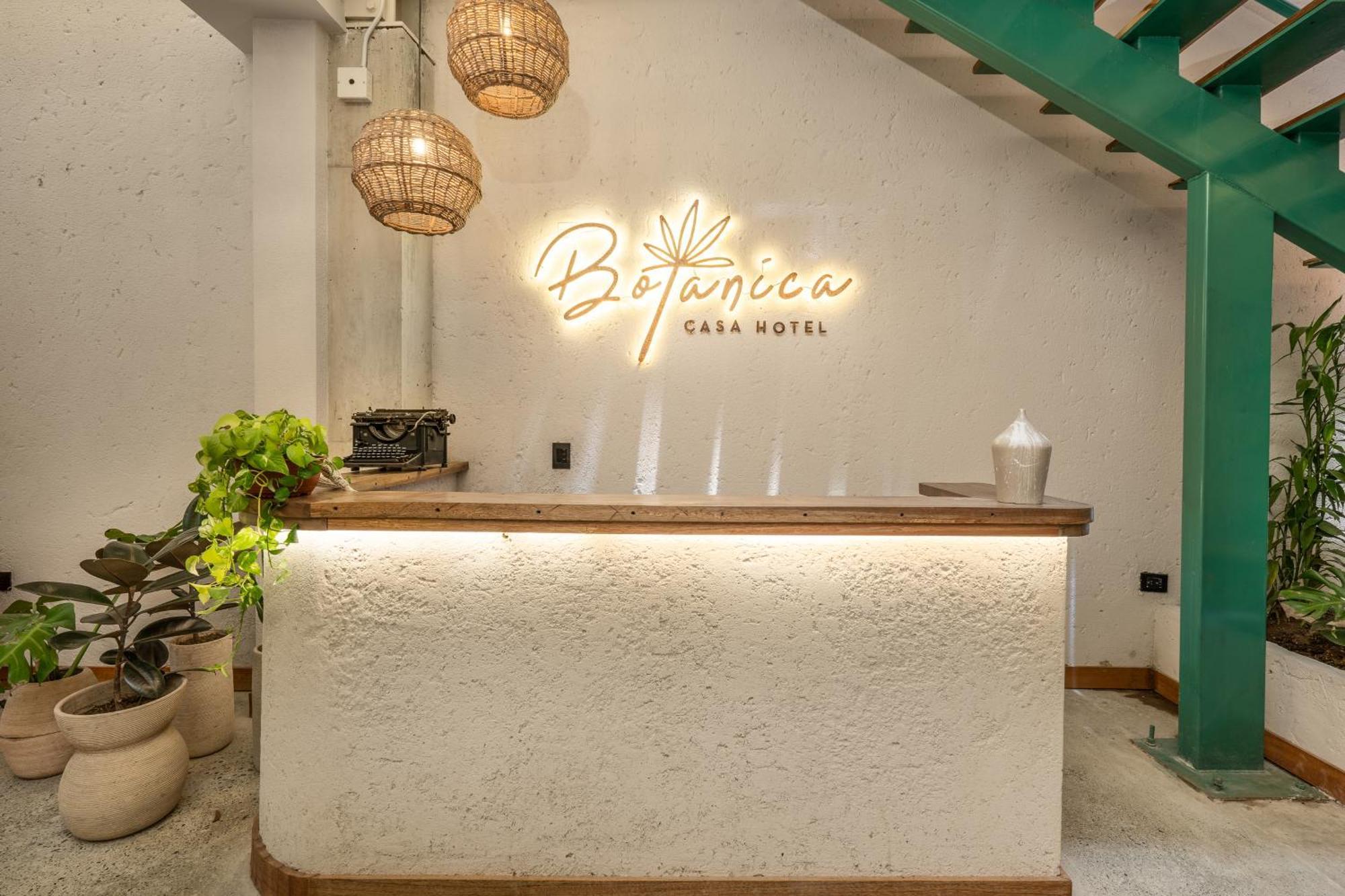 Botanica Casa Hotel Manila By Housy Host Medellín Exteriör bild