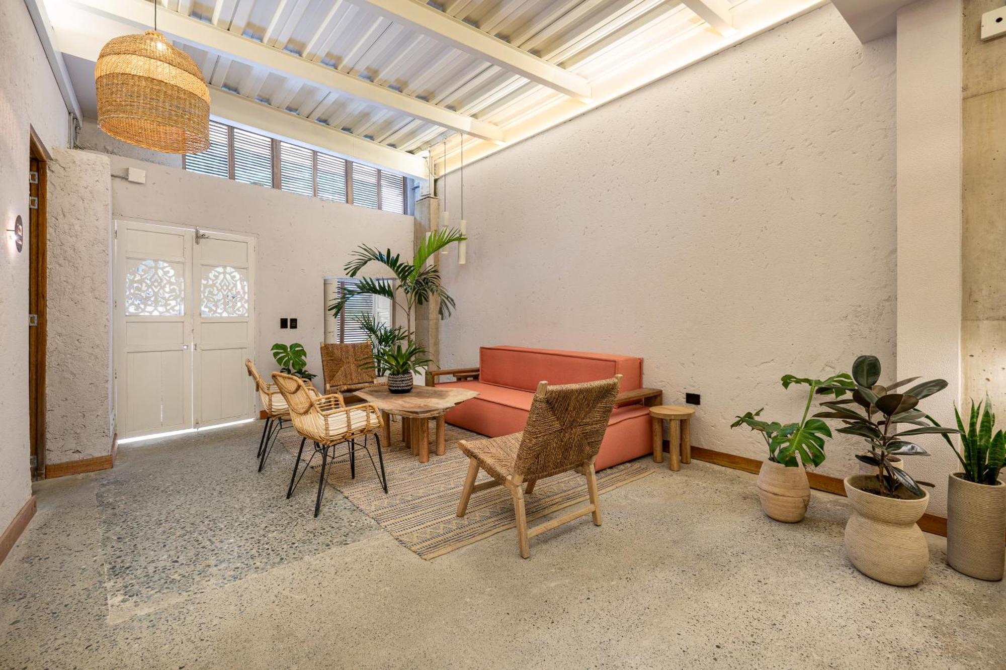 Botanica Casa Hotel Manila By Housy Host Medellín Exteriör bild