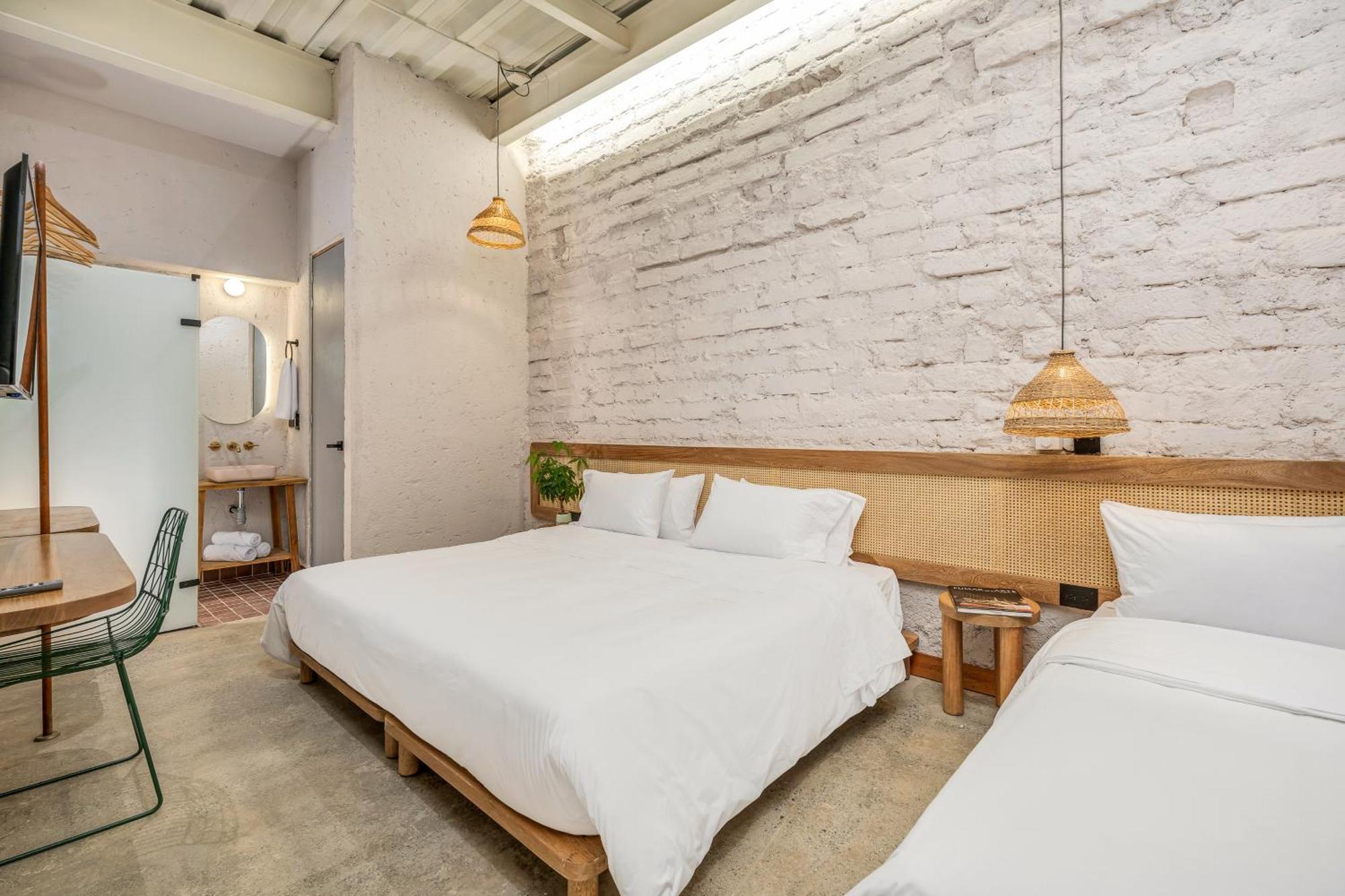 Botanica Casa Hotel Manila By Housy Host Medellín Exteriör bild