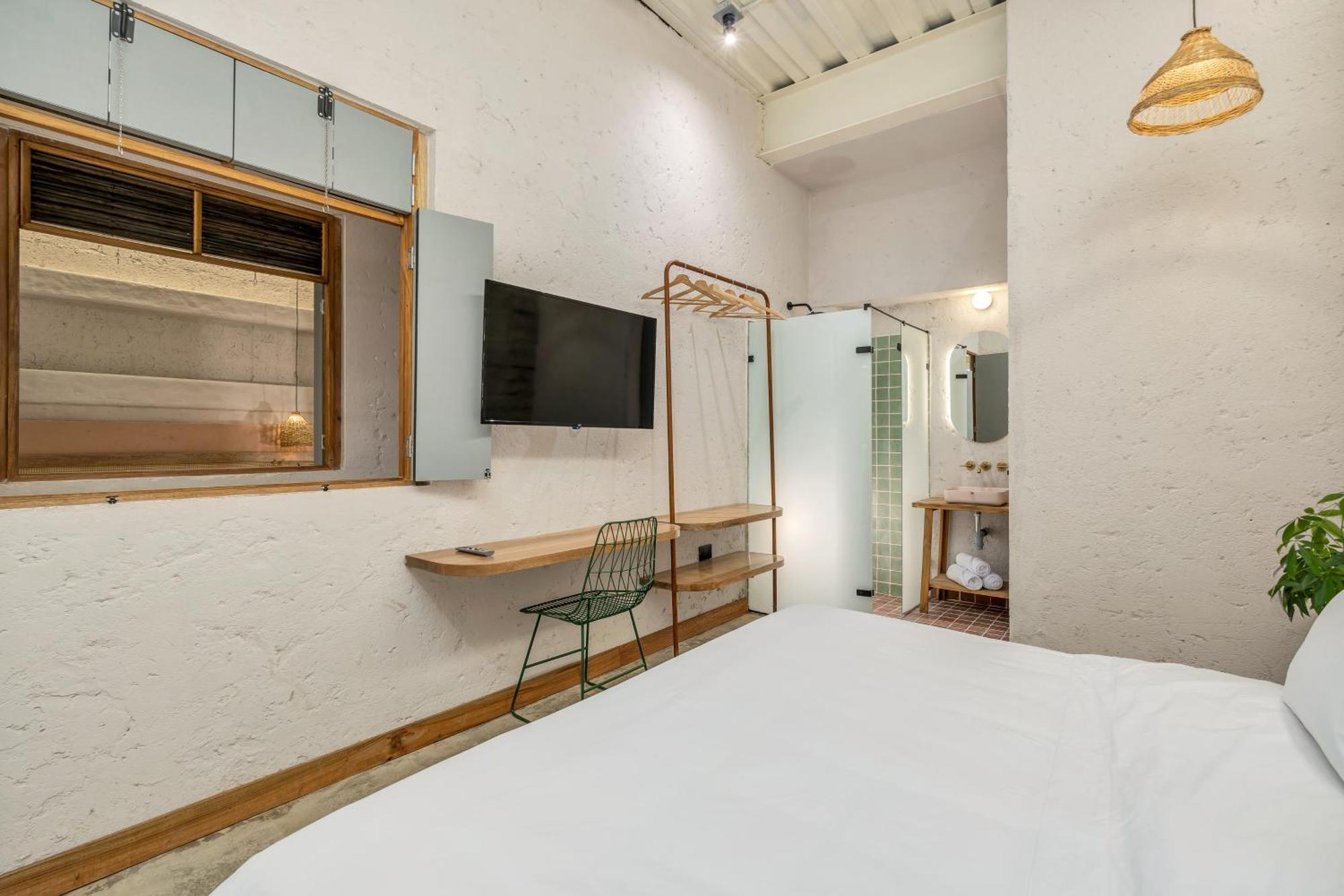 Botanica Casa Hotel Manila By Housy Host Medellín Exteriör bild