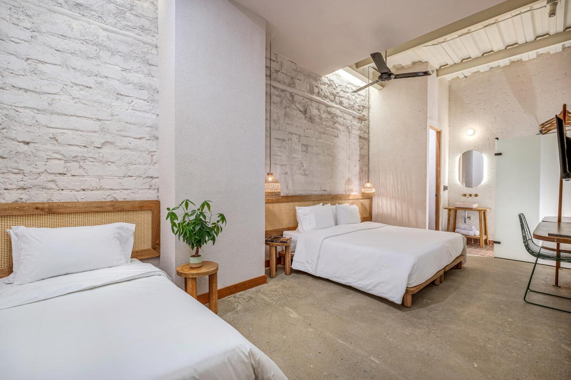 Botanica Casa Hotel Manila By Housy Host Medellín Exteriör bild