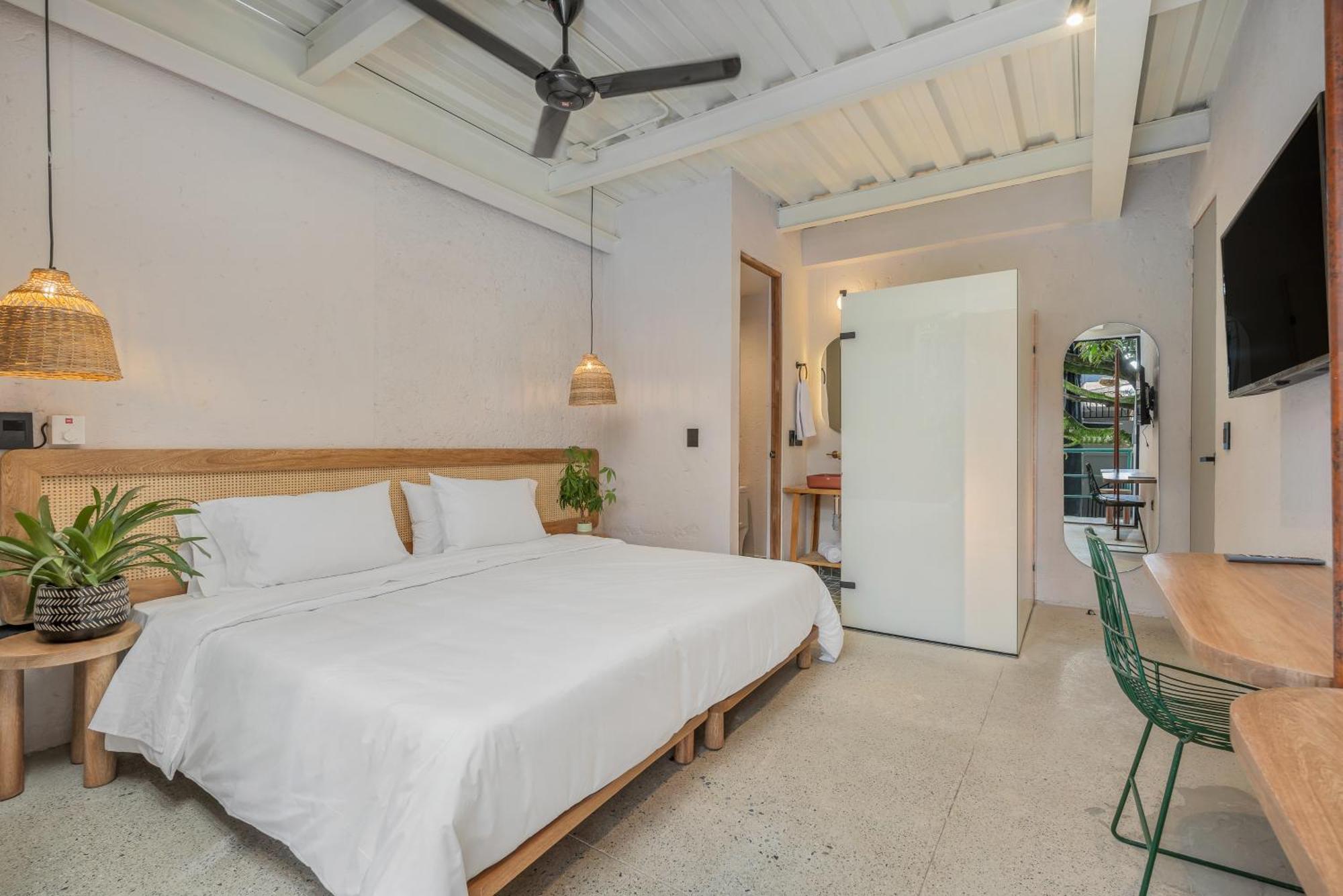 Botanica Casa Hotel Manila By Housy Host Medellín Exteriör bild