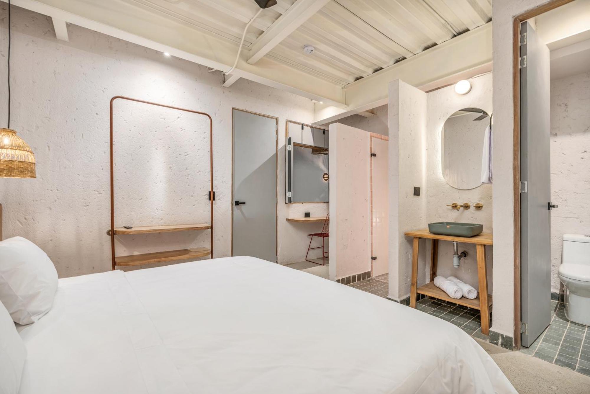 Botanica Casa Hotel Manila By Housy Host Medellín Exteriör bild