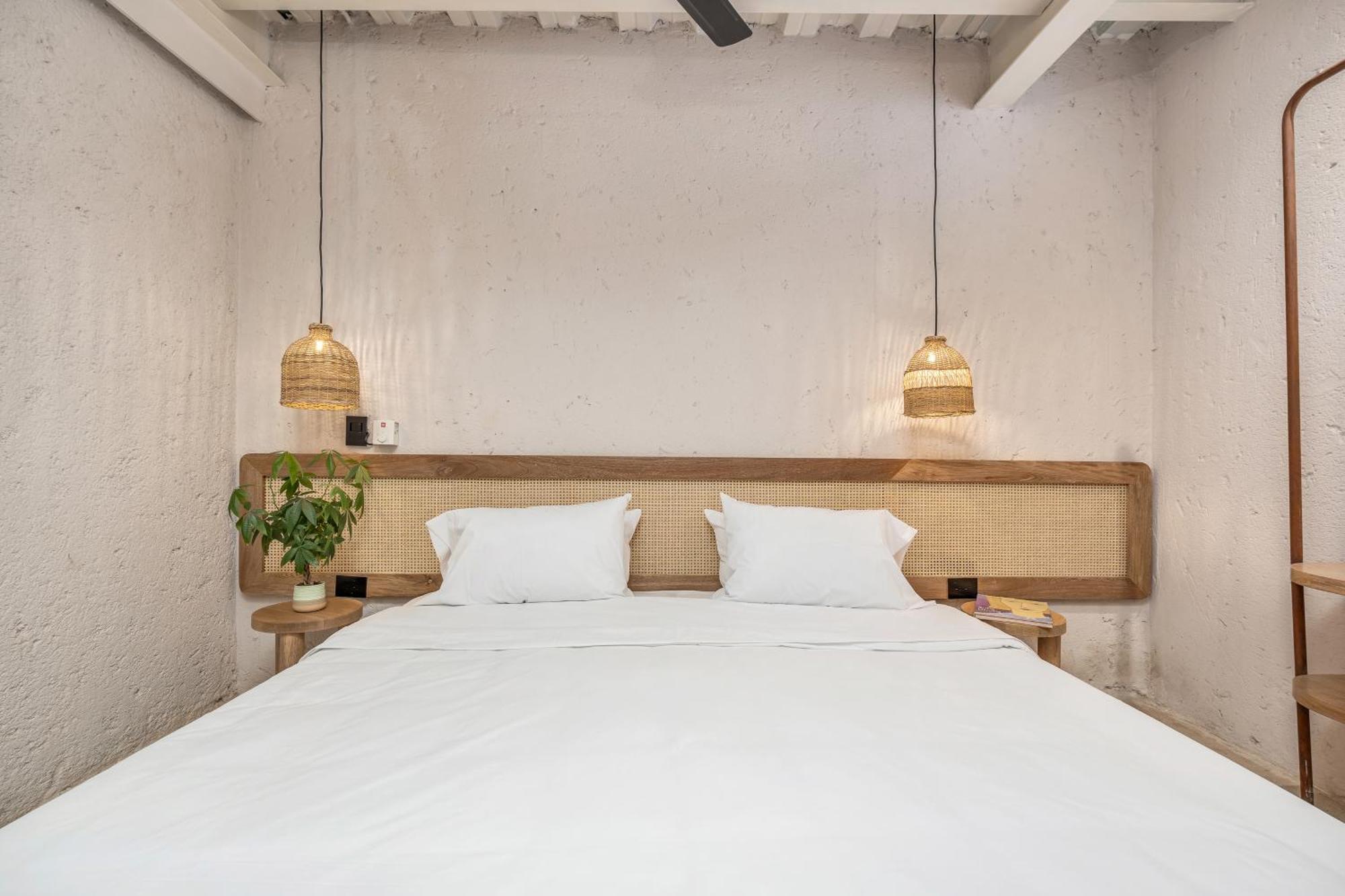 Botanica Casa Hotel Manila By Housy Host Medellín Exteriör bild