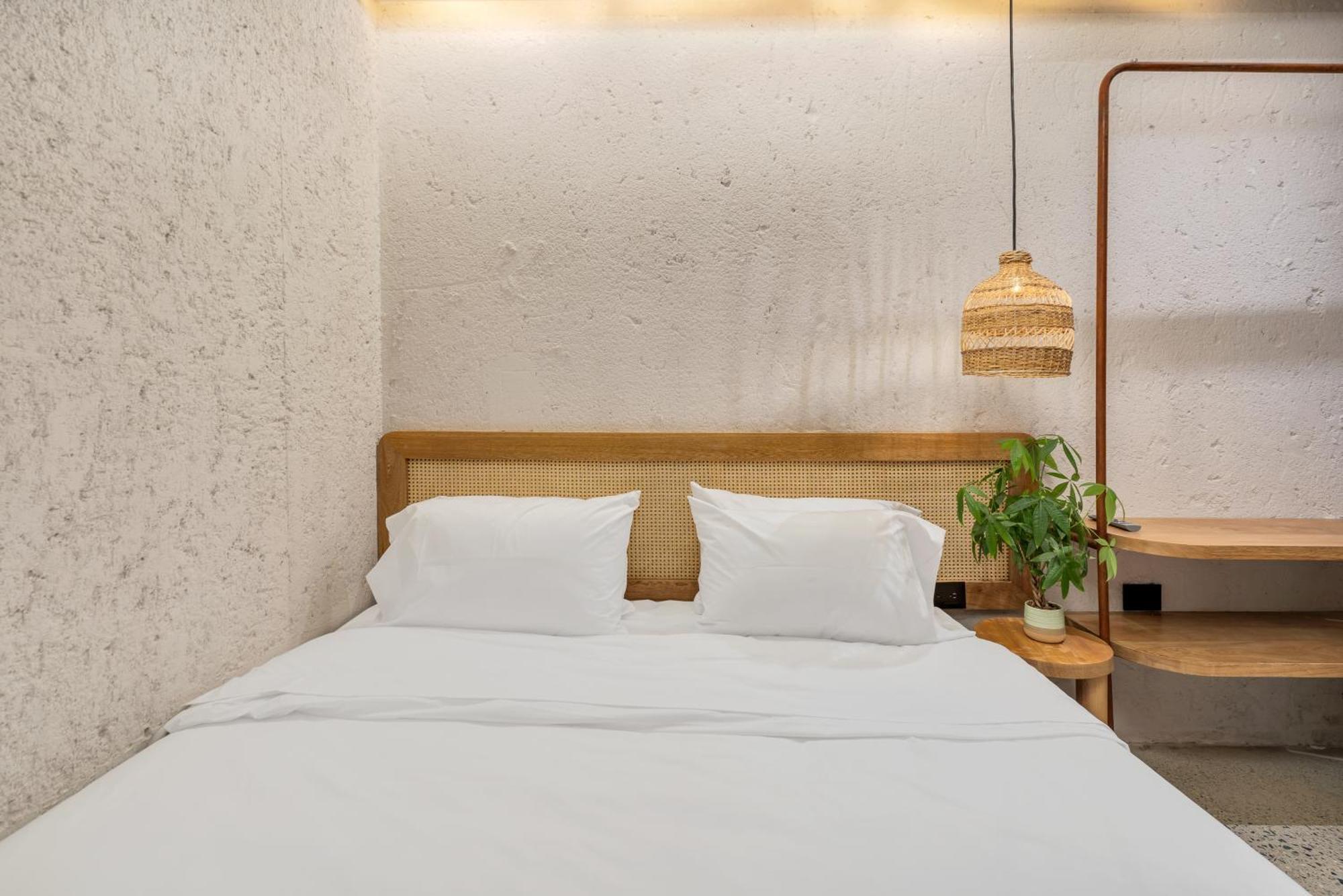 Botanica Casa Hotel Manila By Housy Host Medellín Exteriör bild