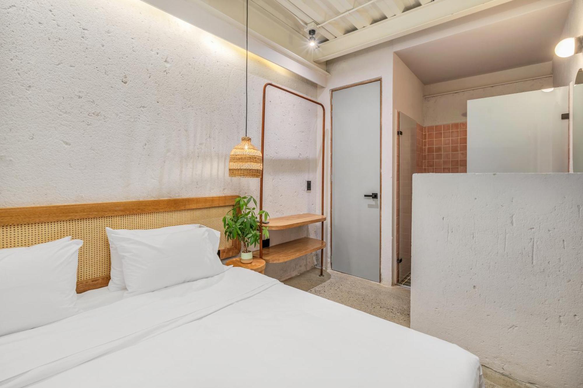 Botanica Casa Hotel Manila By Housy Host Medellín Exteriör bild