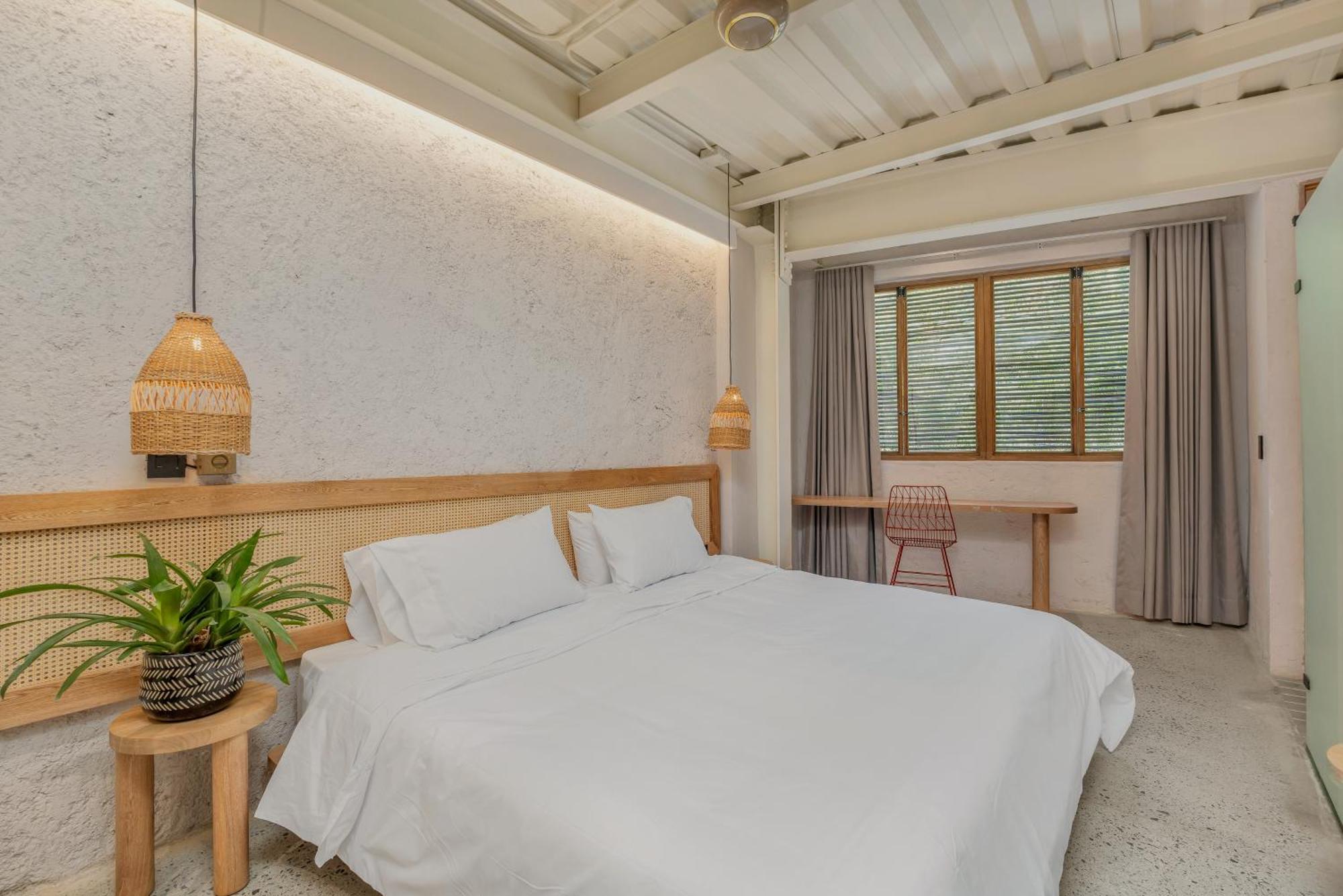 Botanica Casa Hotel Manila By Housy Host Medellín Exteriör bild